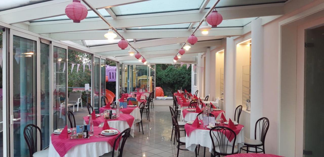 Hotel Felix Rimini Dış mekan fotoğraf